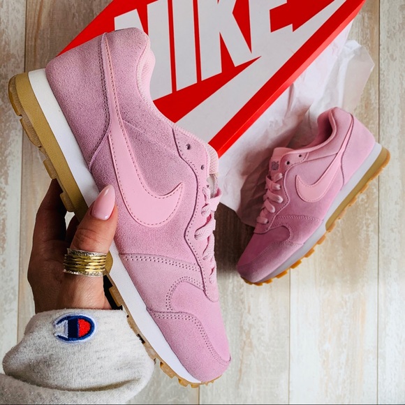 NWT Nike internationalist pink - Picture 2 of 8